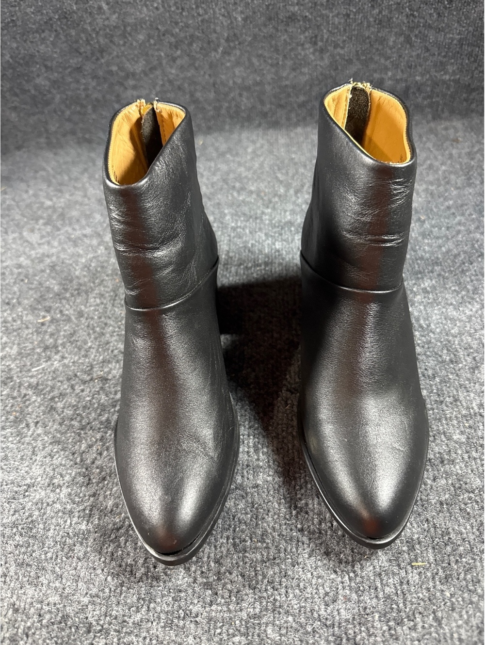 Womens 7.5 Black Leather Ankle Boots Pointed Toe Side Zip Made Mexico